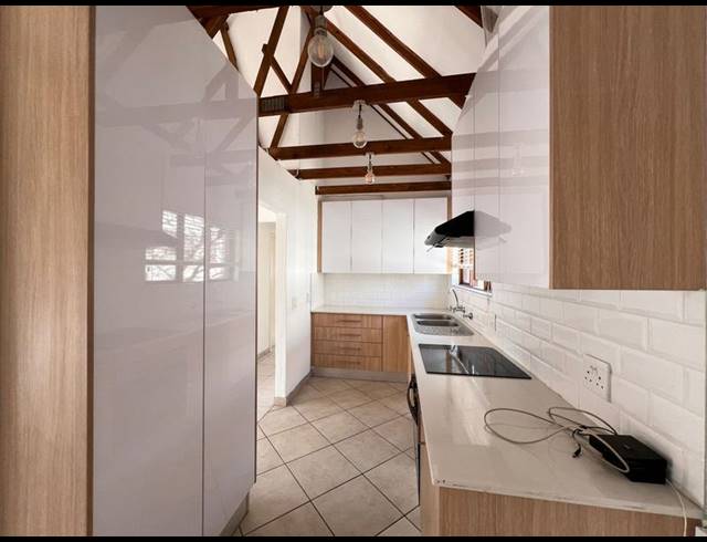 2 BEDROOM PROPERTY TO RENT IN SUNNINGHILL